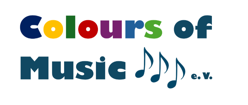 Logo Colours of Music e.V. Hattingen. Das Wort „Colours“ ist mit wechselnden Farben gesetzt, zwischen „Music“ und „e.V.“ sind drei absteigende Achtelnoten zu sehen